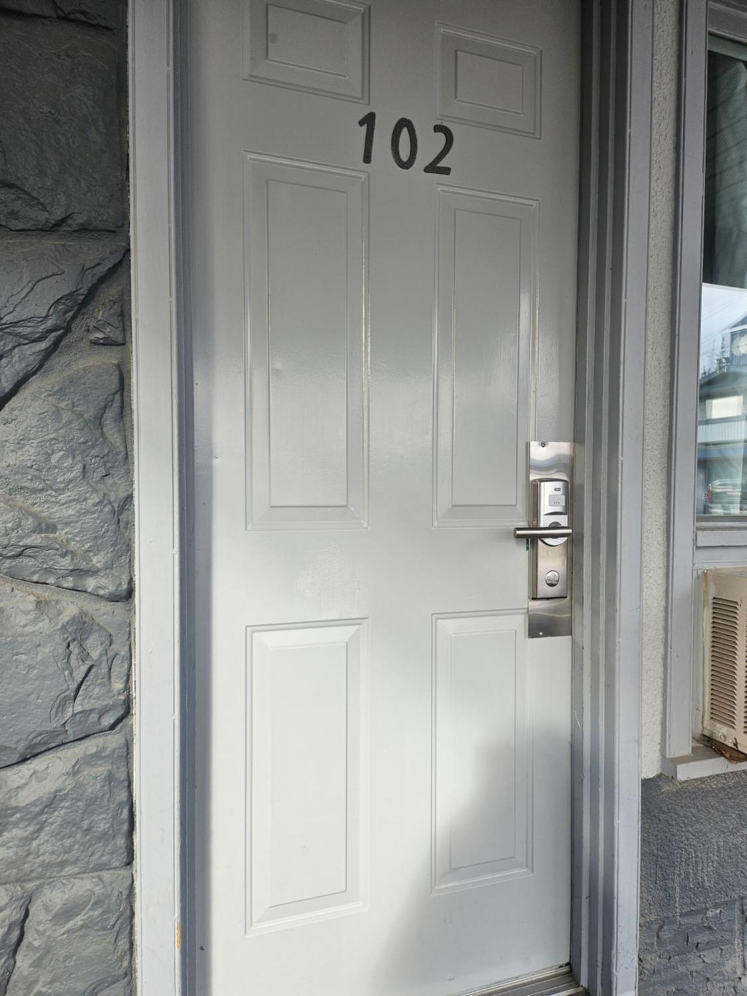 Tara Vista Inn Hinton Exterior foto
